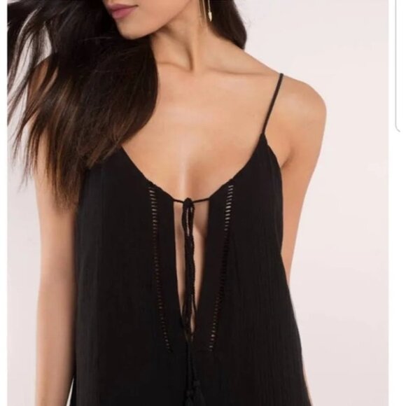 Tobi Black Lace Crochet Trim Gauzy Plunging Strappy Back Casual Boho Maxi Dress - Picture 3 of 16